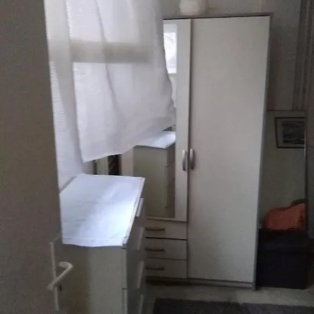公寓 2 Pieces Idealement Placee Dans Le Centre